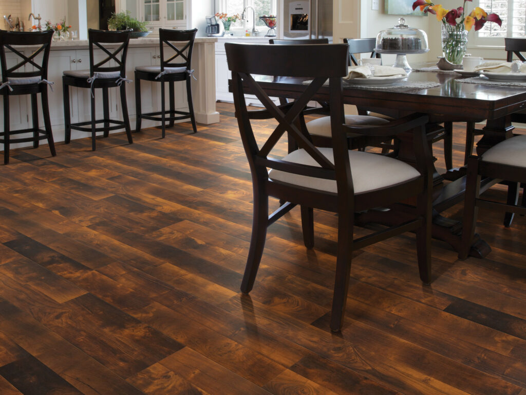 Laminate Flooring | Magic Carpets